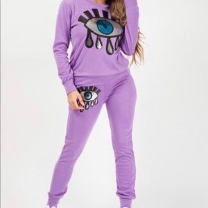 Purple eye jogger